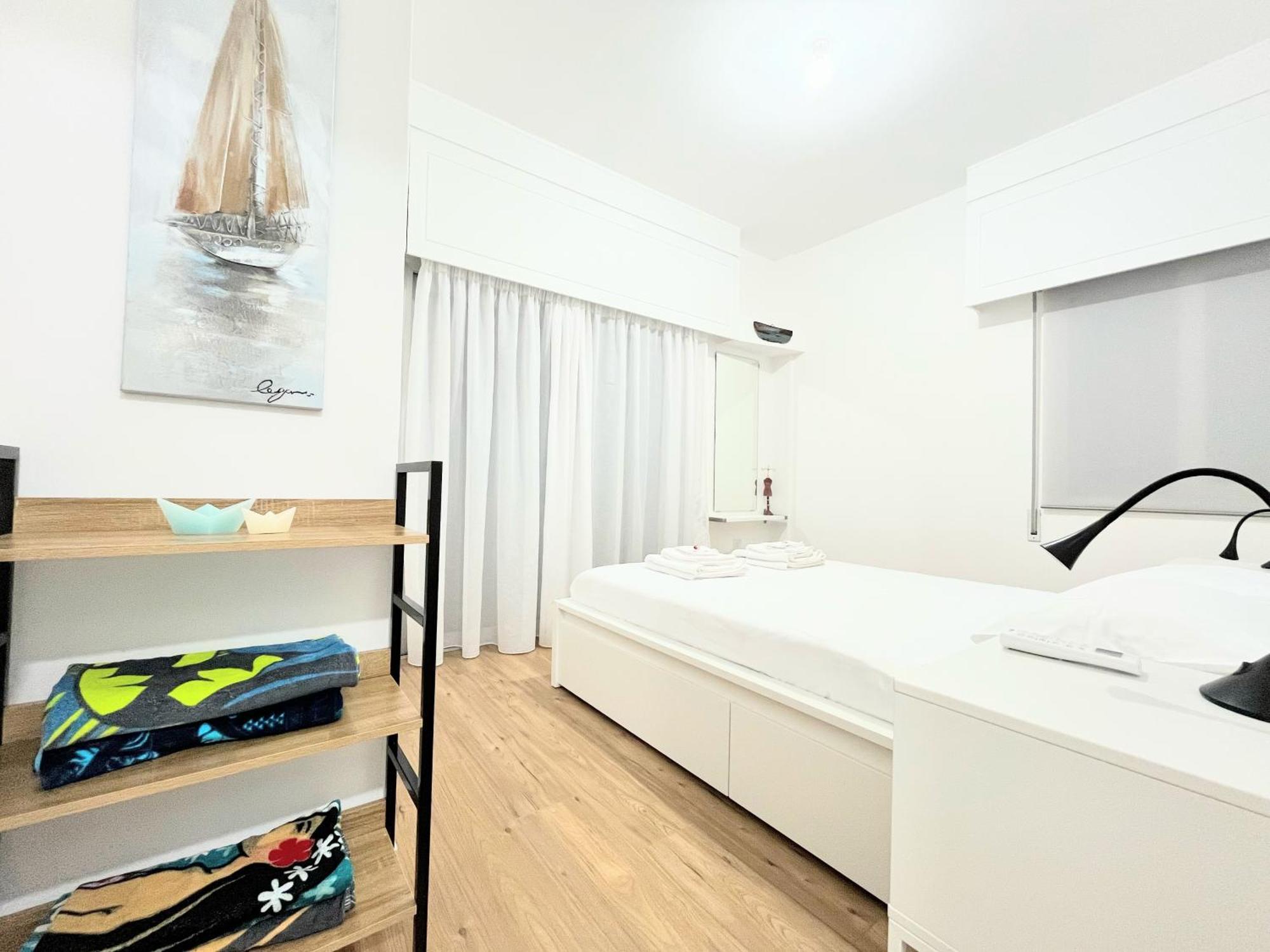 Modern Apartment Near Mckenzie Beach Larnaca Luaran gambar